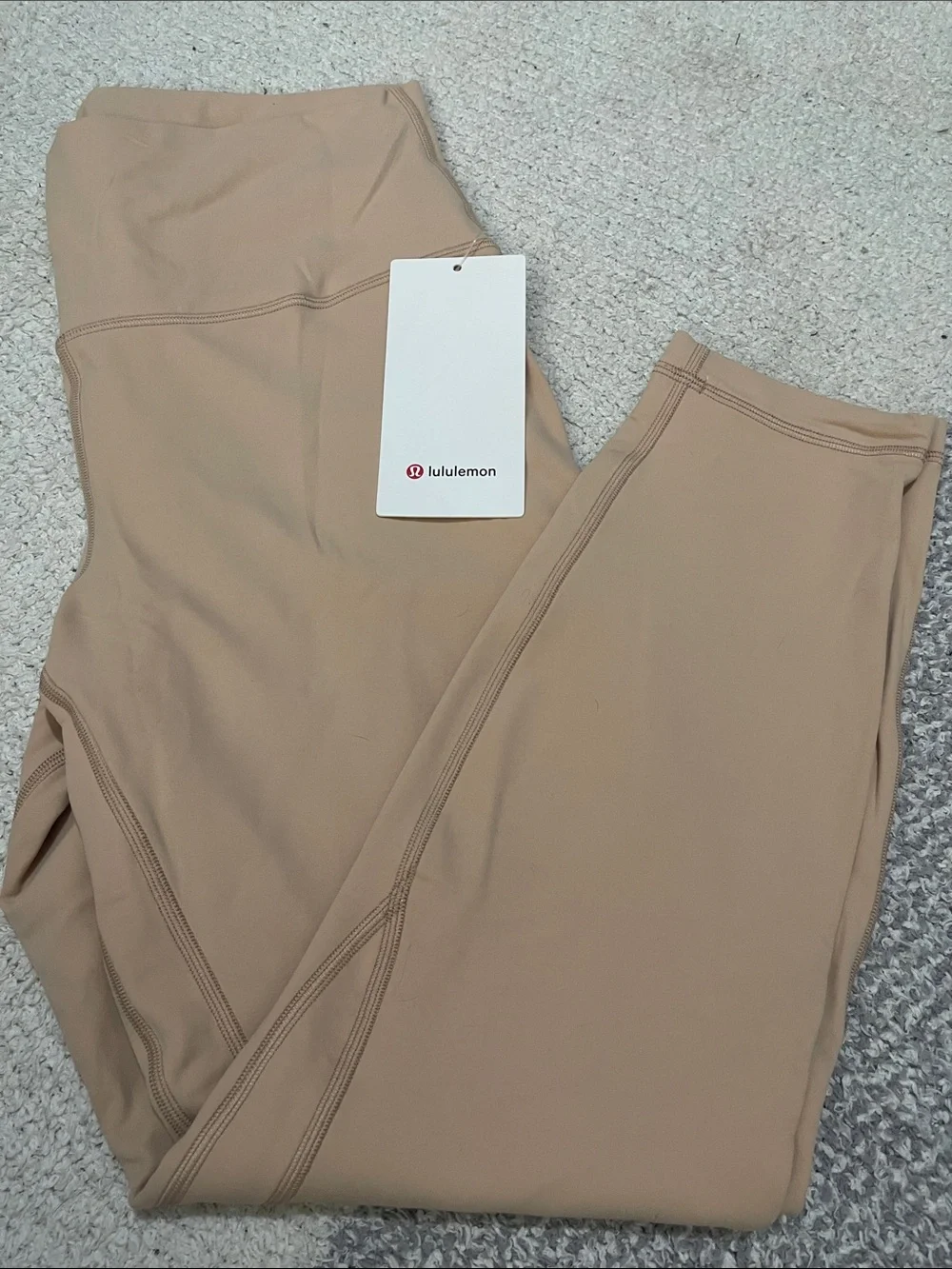 NWT- Lululemon- 12. Align HR Pant 25”